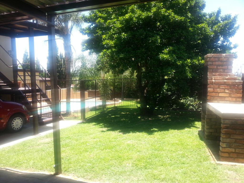 Private Apartments & Biz Stays Pretoria Room photo