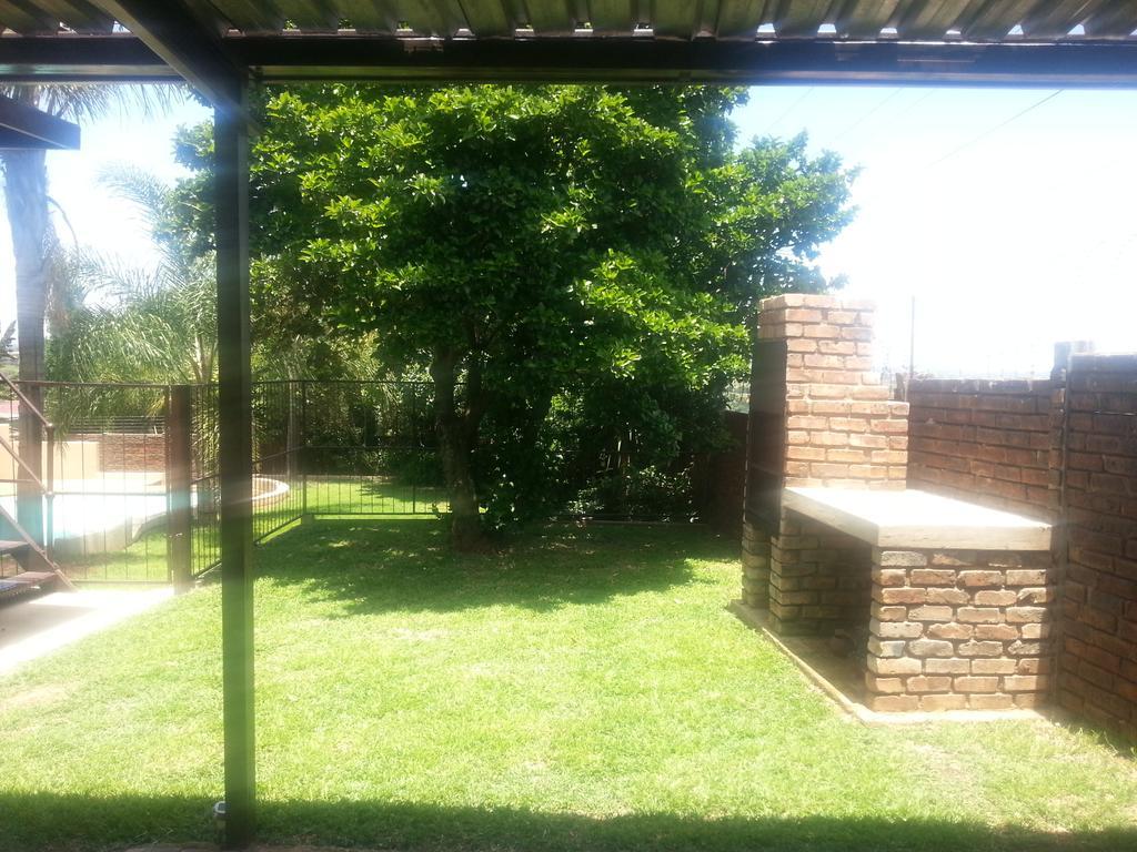 Private Apartments & Biz Stays Pretoria Room photo