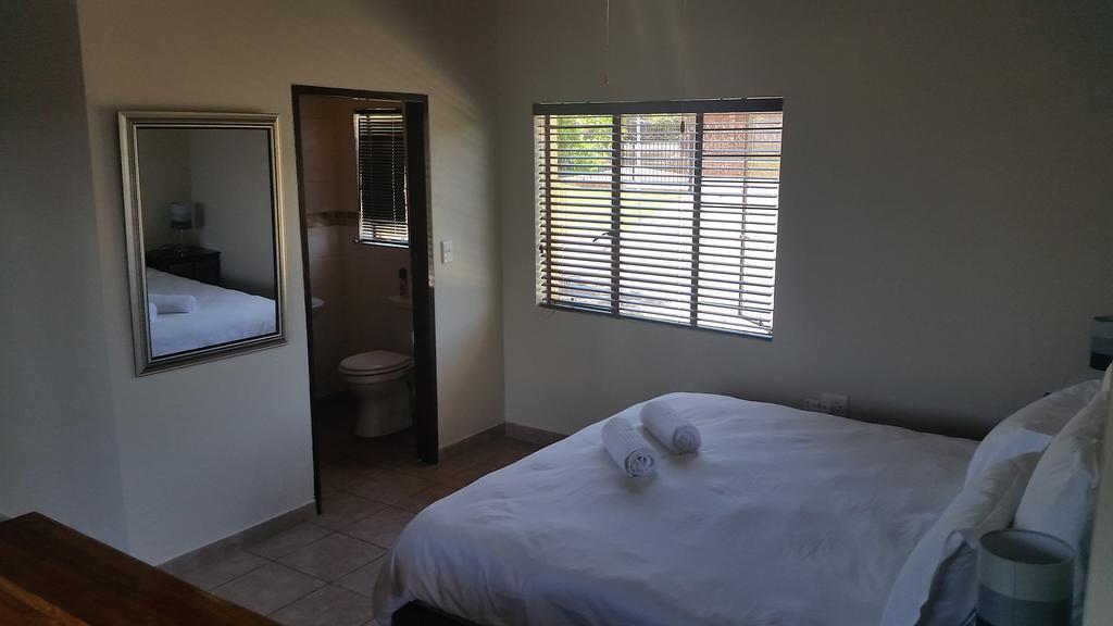 Private Apartments & Biz Stays Pretoria Exterior photo