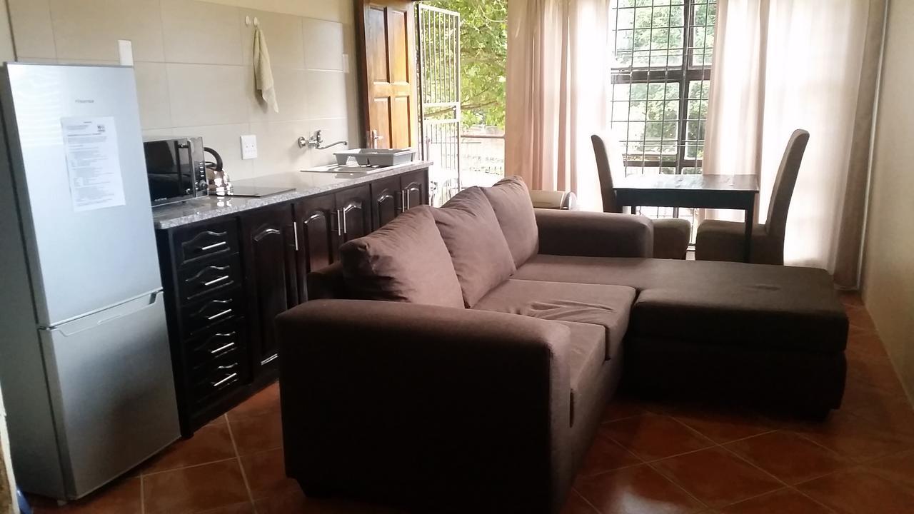 Private Apartments & Biz Stays Pretoria Exterior photo