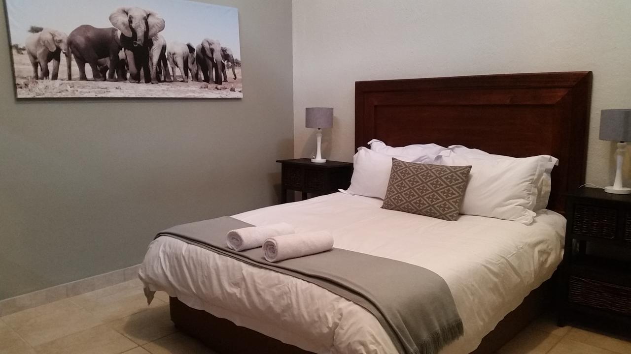 Private Apartments & Biz Stays Pretoria Exterior photo