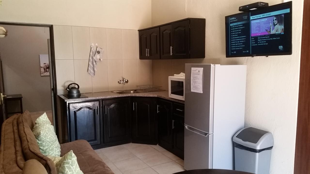 Private Apartments & Biz Stays Pretoria Exterior photo