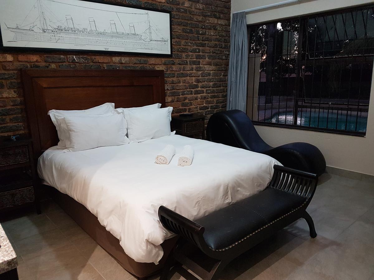 Private Apartments & Biz Stays Pretoria Exterior photo